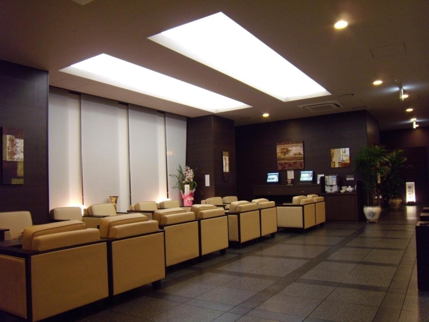 Hotel Route-Inn Tsuruoka Ekimae Exterior foto